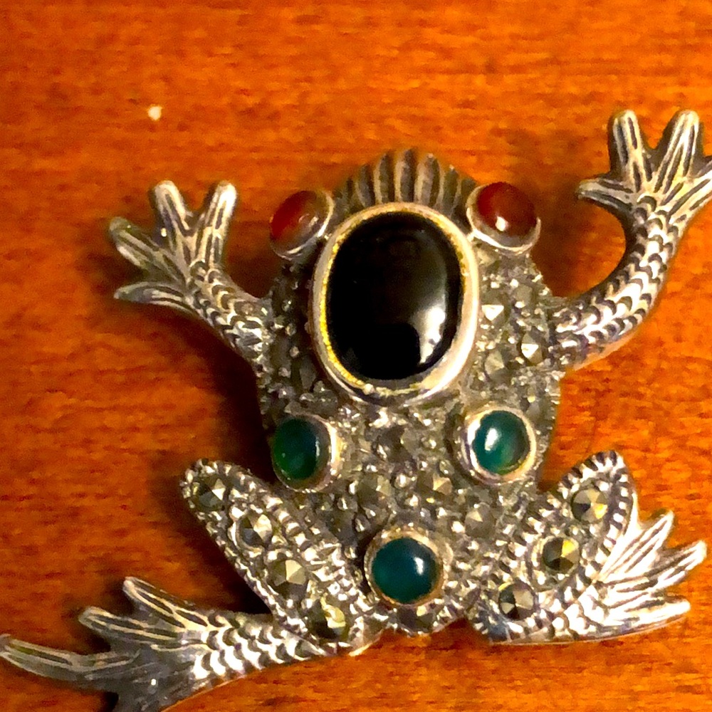 Sterling multi stone brooch